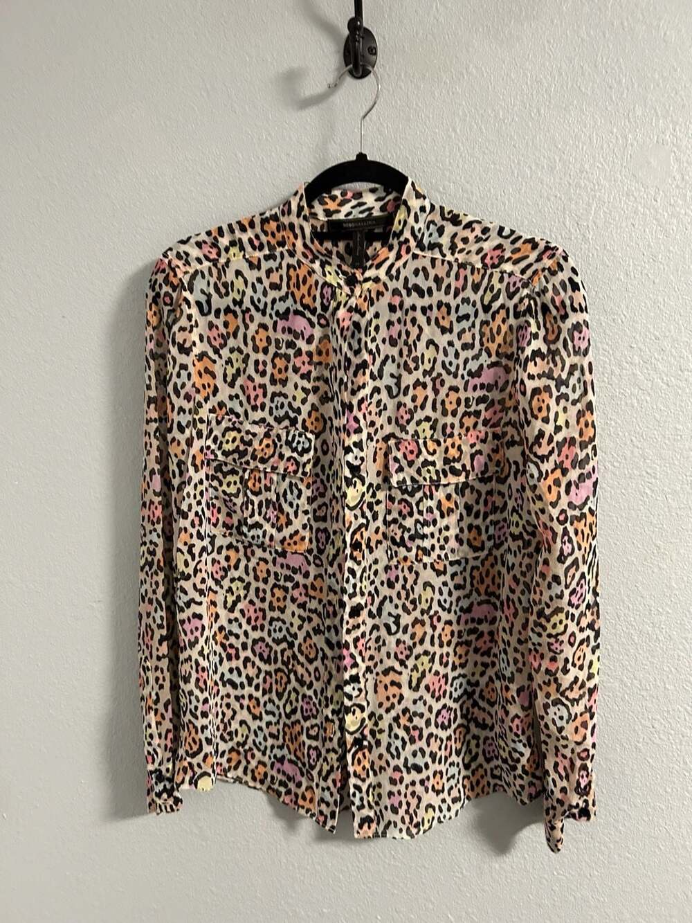 BCBGMaxAzria Anderson Woven Silk Multi Leopard Print Blouse Size XS